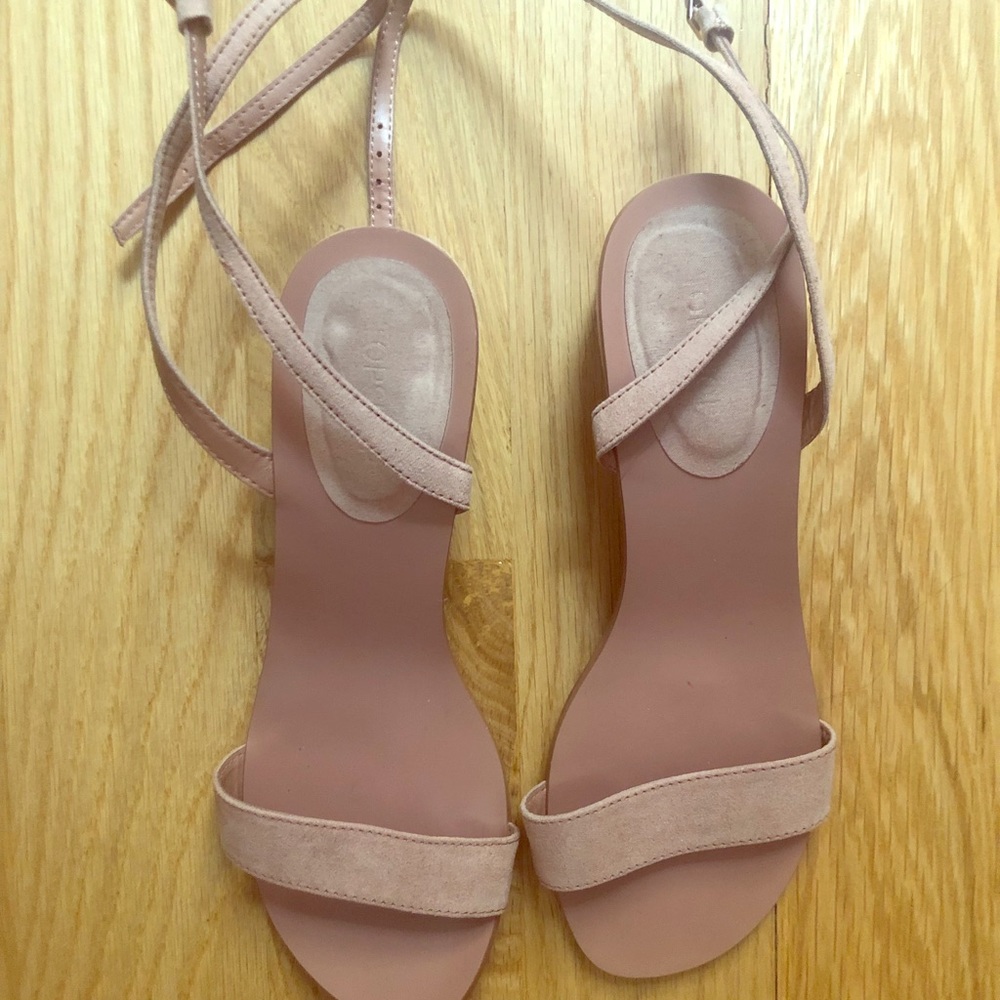 Beige strappy sandals (low heel) like new!